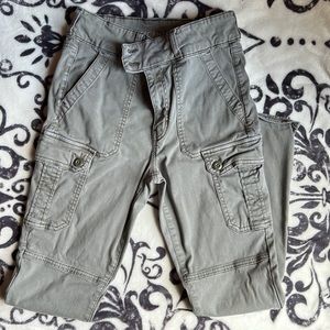 AEO Super Stretch Super Hi Rise Jegging, Camo green, like new.